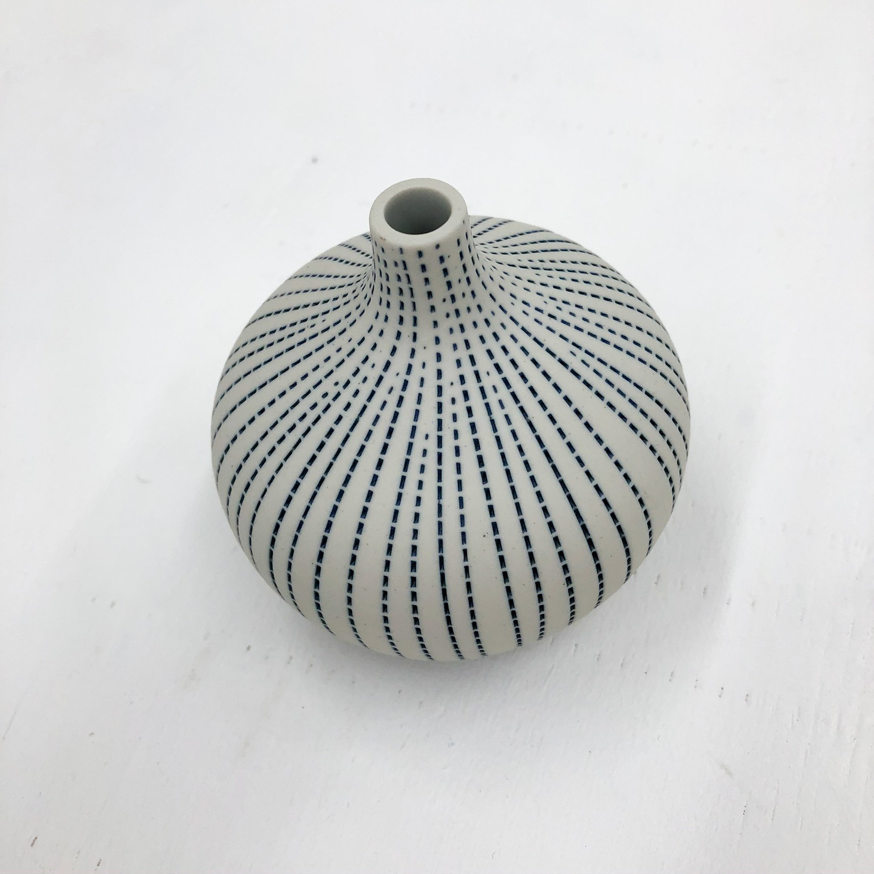 Congo Tiny L Handmade Vase - White & Blue Dots